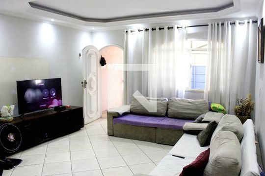 Sala de casa à venda com 5 quartos, 210m² em Macedo, Guarulhos