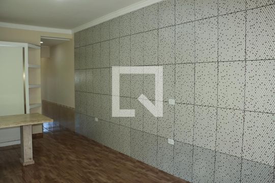 Casa de Condomínio para alugar com 3 quartos, 164m² em Caucaia do Alto, Cotia