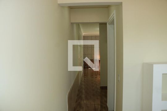 Casa de Condomínio para alugar com 3 quartos, 164m² em Caucaia do Alto, Cotia