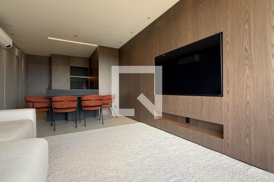 Apartamento para alugar com 1 quarto, 57m² em Pinheiros, São Paulo