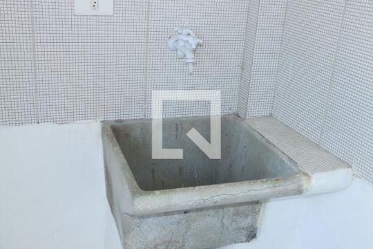 Apartamento para alugar com 2 quartos, 50m² em Chácara Recanto Verde, Cotia