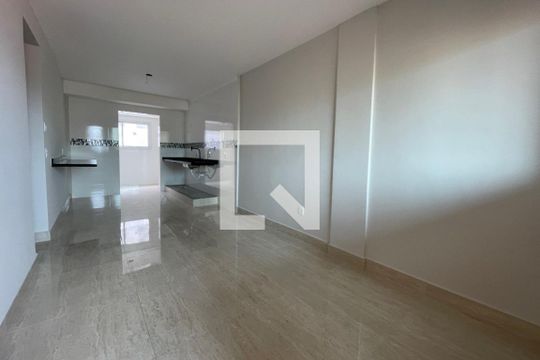 Sala de apartamento à venda com 2 quartos, 51m² em Sítio do Morro, São Paulo