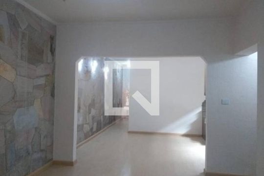 Casa à venda com 5 quartos, 135m² em Vila Pereira Barreto, São Paulo