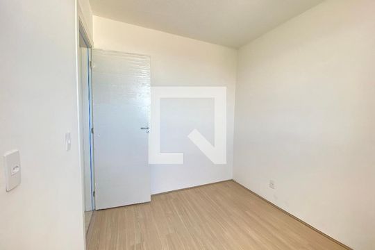 Apartamento à venda com 2 quartos, 50m² em Bonsucesso, Rio de Janeiro