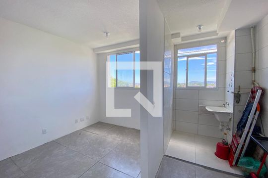Apartamento à venda com 2 quartos, 50m² em Bonsucesso, Rio de Janeiro