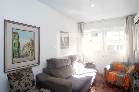 Sala de apartamento à venda com 3 quartos, 87m² em Petrópolis, Porto Alegre