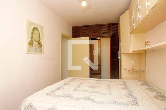Quarto 1 de apartamento à venda com 3 quartos, 87m² em Petrópolis, Porto Alegre