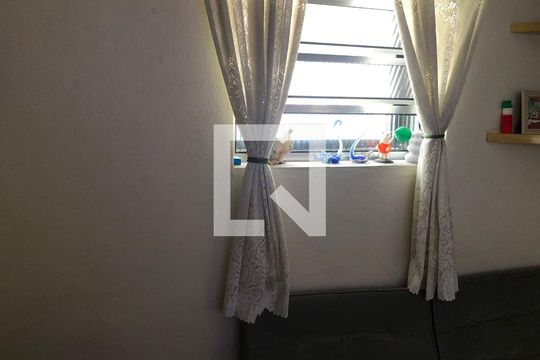 Casa à venda com 4 quartos, 142m² em Vila Anglo Brasileira, São Paulo