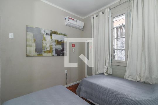 Quarto de apartamento à venda com 3 quartos, 98m² em Auxiliadora, Porto Alegre