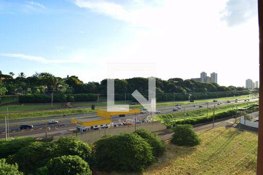 Vista da Sacada de apartamento para alugar com 3 quartos, 83m² em Jardim Botânico, Ribeirão Preto