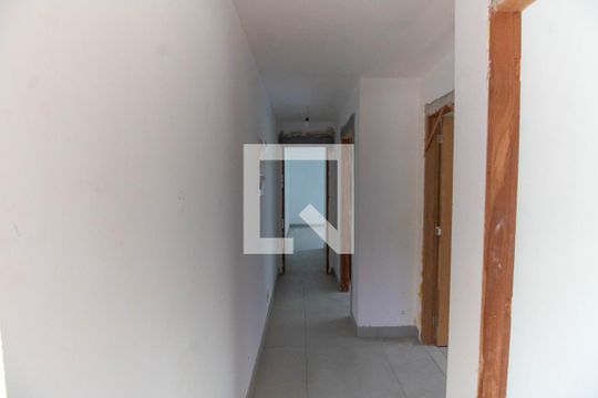 Corredor  de casa de condomínio para alugar com 3 quartos, 206m² em Várzea das Moças, Niterói