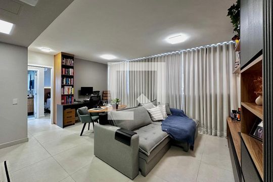 Sala de apartamento à venda com 1 quarto, 48m² em Vila Sao Francisco (zona Sul), São Paulo