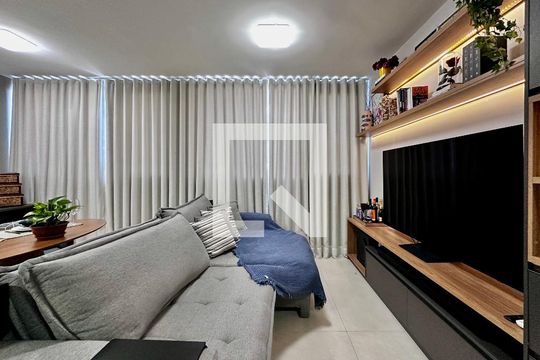 Sala de apartamento à venda com 1 quarto, 48m² em Vila Sao Francisco (zona Sul), São Paulo