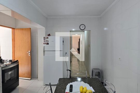 Cozinha  de casa à venda com 2 quartos, 140m² em Jardim Terezopolis, Guarulhos