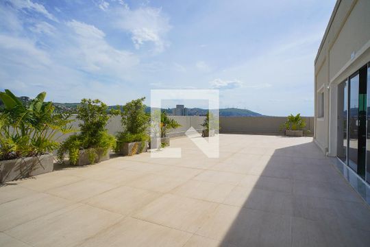 Terraço de apartamento à venda com 2 quartos, 55m² em Jardim Carvalho, Porto Alegre