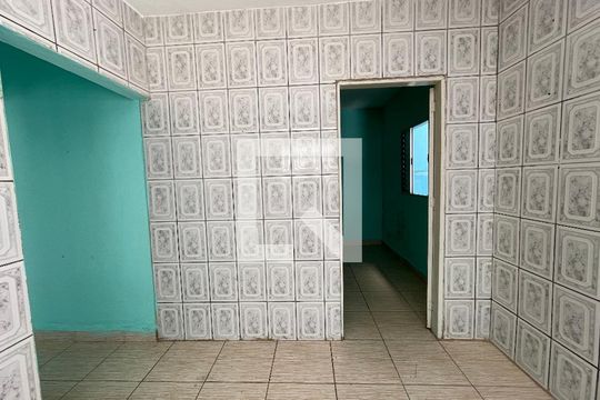 Casa para alugar com 2 quartos, 125m² em Jardim Lina, Cotia