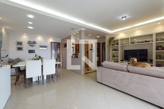Apartamento à venda com 3 quartos, 167m² em Vila Deodoro, São Paulo