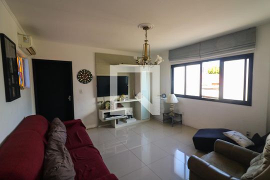 Sala 2 de casa à venda com 6 quartos, 329m² em Cavalhada, Porto Alegre