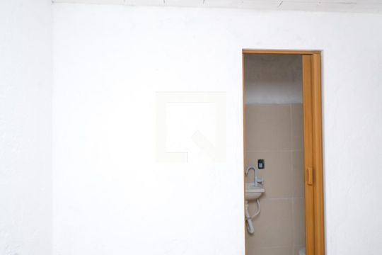 Cozinha de casa para alugar com 1 quarto, 29m² em Coréia, Mesquita