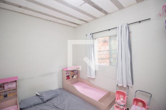 Quarto 2 de casa à venda com 3 quartos, 210m² em Estâncias Imperiais, Contagem