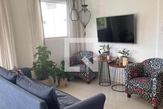 Sala de apartamento à venda com 2 quartos, 122m² em Camboinhas, Niterói