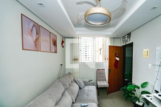 Apartamento para alugar com 2 quartos, 76m² em São Tomaz, Belo Horizonte