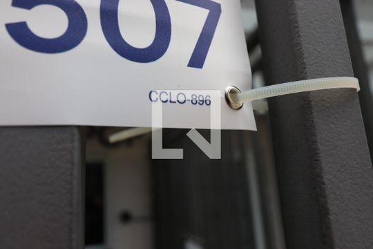 Código de apartamento à venda com 1 quarto, 28m² em Vila Tolstoi, São Paulo
