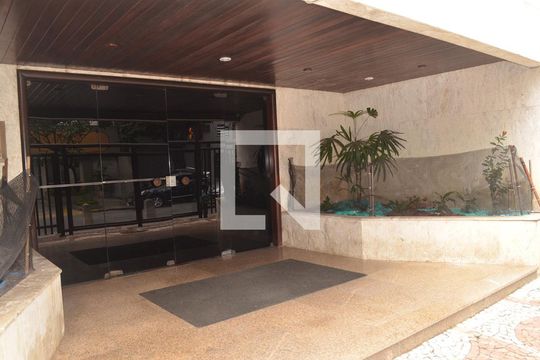 Apartamento à venda com 3 quartos, 340m² em Vila Isabel, Rio de Janeiro