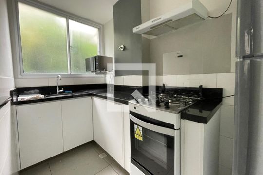 Apartamento à venda com 2 quartos, 38m² em Vila Santa Maria, São Paulo