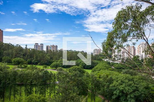 Vista de apartamento para alugar com 2 quartos, 126m² em Paraíso do Morumbi, São Paulo