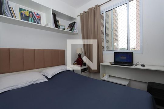 Quarto 1 de apartamento para alugar com 2 quartos, 33m² em Vila Ema, São Paulo