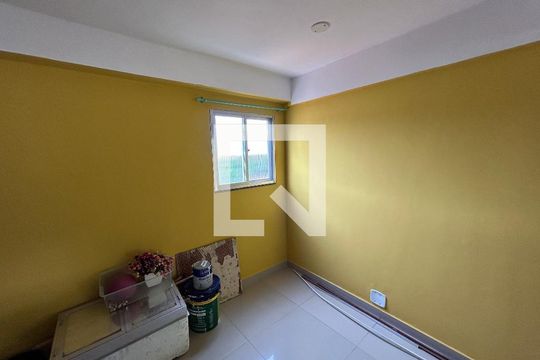 Quarto 2 de casa para alugar com 3 quartos, 100m² em Quintino Bocaiúva, Rio de Janeiro
