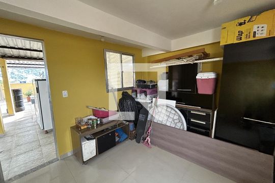 Quarto 2 de casa para alugar com 3 quartos, 100m² em Quintino Bocaiúva, Rio de Janeiro