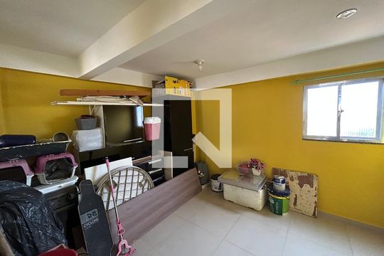 Quarto 2 de casa para alugar com 3 quartos, 100m² em Quintino Bocaiúva, Rio de Janeiro