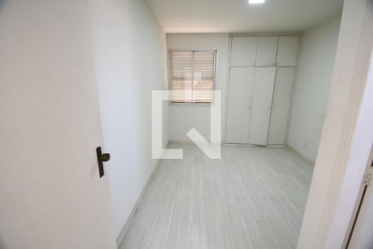 Quarto de apartamento à venda com 1 quarto, 63m² em Vila Paraiso, Campinas