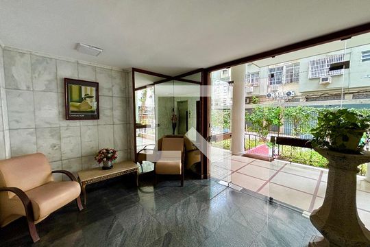 Portaria de apartamento para alugar com 3 quartos, 150m² em Copacabana, Rio de Janeiro