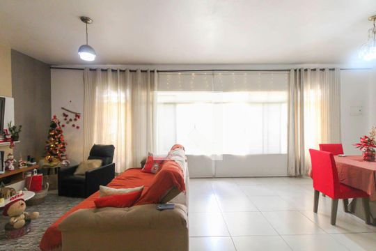 Sala de casa à venda com 6 quartos, 500m² em Vila Ema, São Paulo