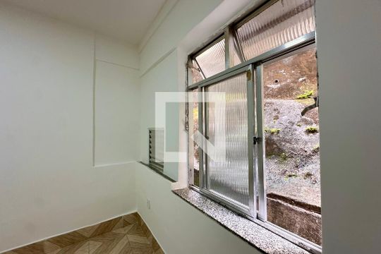 Apartamento à venda com 1 quarto, 16m² em Santa Teresa, Rio de Janeiro