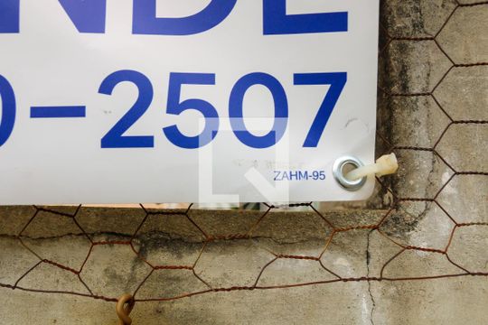 Placa de Venda de casa de condomínio à venda com 2 quartos, 75m² em Pilares, Rio de Janeiro