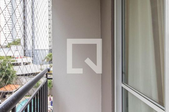 Sacada de apartamento à venda com 2 quartos, 55m² em Vila Augusta, Guarulhos