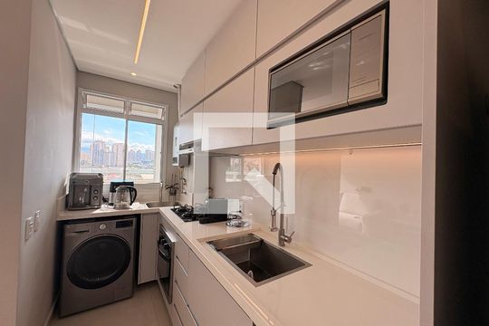 Cozinha de apartamento à venda com 2 quartos, 44m² em Jardim Shangai, Jundiaí