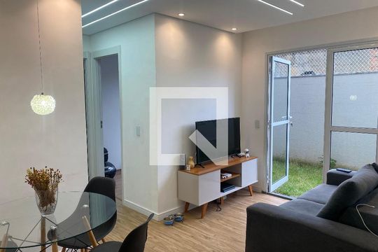 Apartamento à venda com 2 quartos, 60m² em Jardim Prudência, São Paulo