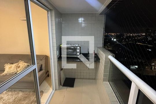 Apartamento para alugar com 2 quartos, 69m² em Vila Caiçara, Praia Grande