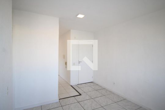 Sala de apartamento à venda com 2 quartos, 41m² em Mário Quintana, Porto Alegre