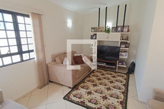 Casa à venda com 4 quartos, 327m² em Parque Alto Taquaral, Campinas