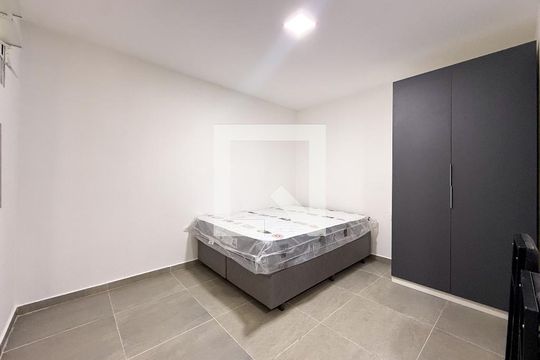 Kitnet/Studio à venda com 1 quarto, 27m² em Aclimação, São Paulo