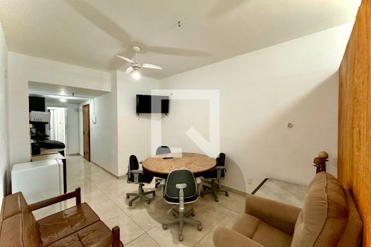 Apartamento para alugar com 2 quartos, 45m² em Centro, Rio de Janeiro