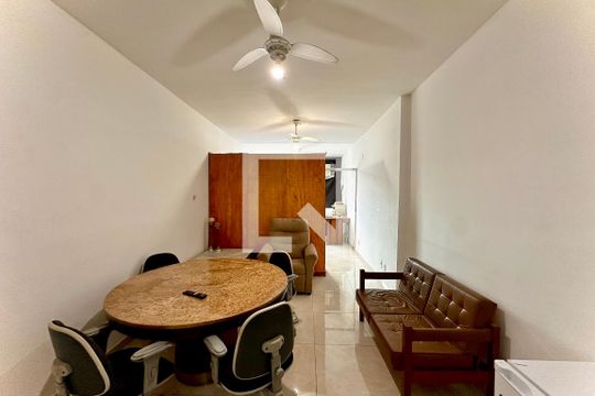 Apartamento para alugar com 2 quartos, 45m² em Centro, Rio de Janeiro
