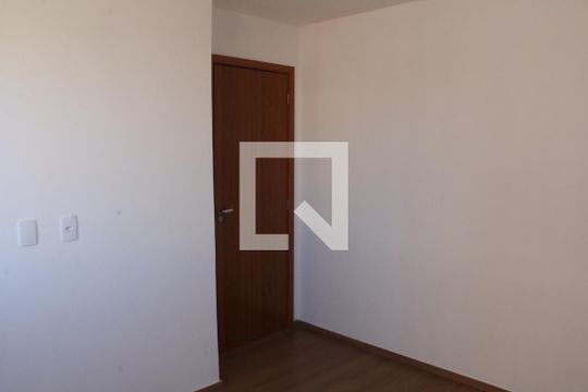 quarto de apartamento para alugar com 2 quartos, 42m² em Jardim Alvorada, Nova Iguaçu