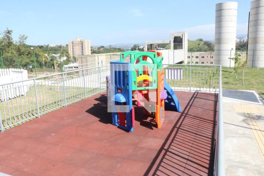 Playground de apartamento para alugar com 2 quartos, 42m² em Jardim Alvorada, Nova Iguaçu